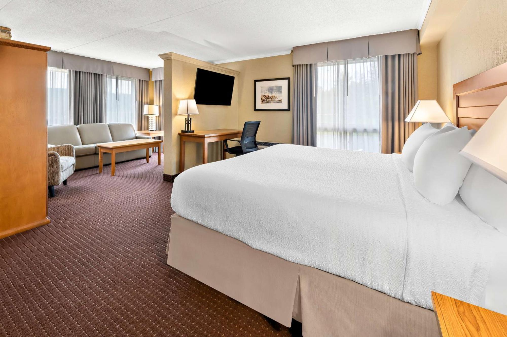 Best Western Plus Norwester Hotel & Conference Centre Thunder Bay Exterior photo